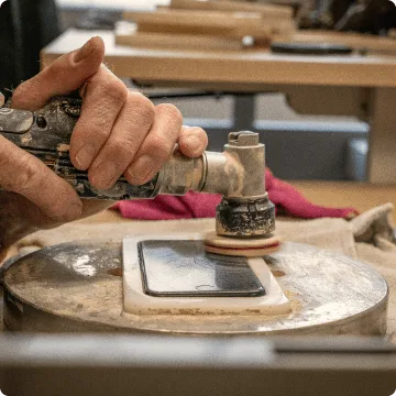 Polishing the exterior of used electronics